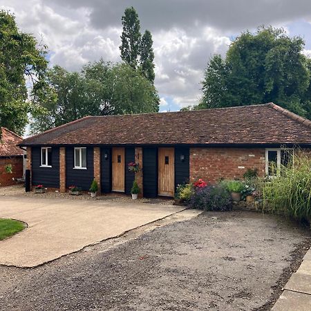 Upper Wood End Farm Holiday Cottages Marston Moreteyne Eksteriør bilde